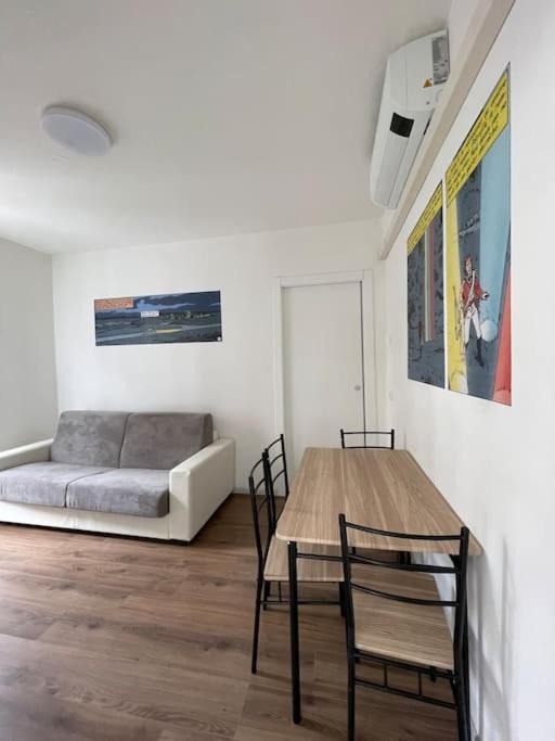 L'Etrange Rendez-Vous Tome 1 Apartment Carona  Exterior photo