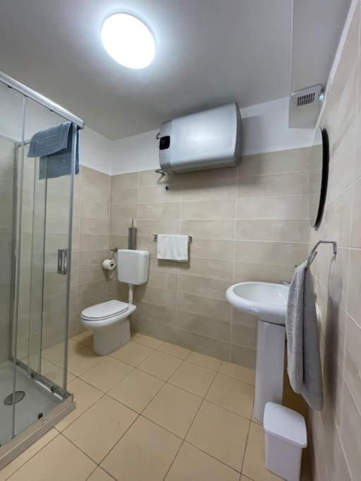 L'Etrange Rendez-Vous Tome 1 Apartment Carona  Exterior photo